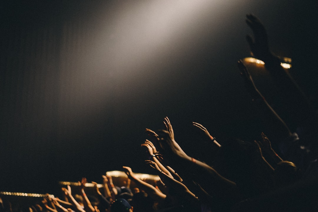 Mastering the First Impression: Your intriguing post title goes here group-of-people-waving-their-hands-6liebveafry